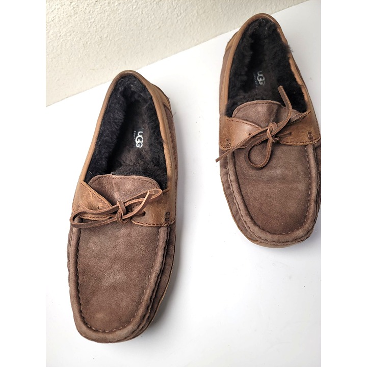 UGG Australia Mens Brown Suede Moccasin Slippers With Faux Fur Lining Size 9