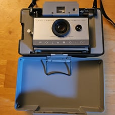 Vintage Polaroid Model Automatic 103 Land Camera Excellent condition