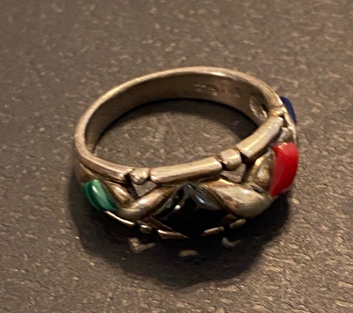Unique Vintage Native Sterling Gemstone Weaved Ring