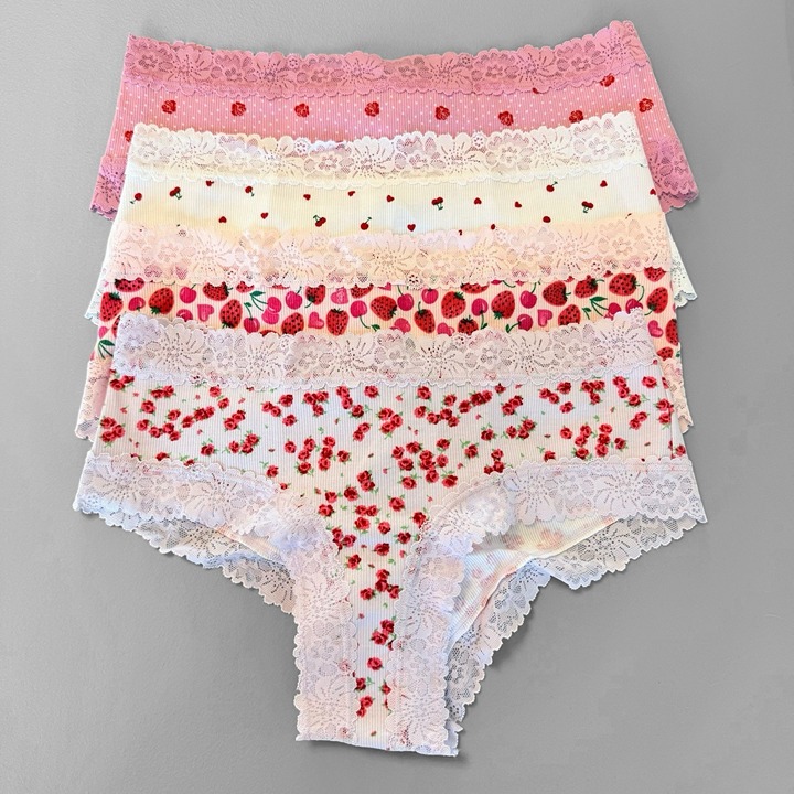 Victoria's Secret PINK Cheeky Lace Panties Womens Medium M LOT OF 4 VS Panty