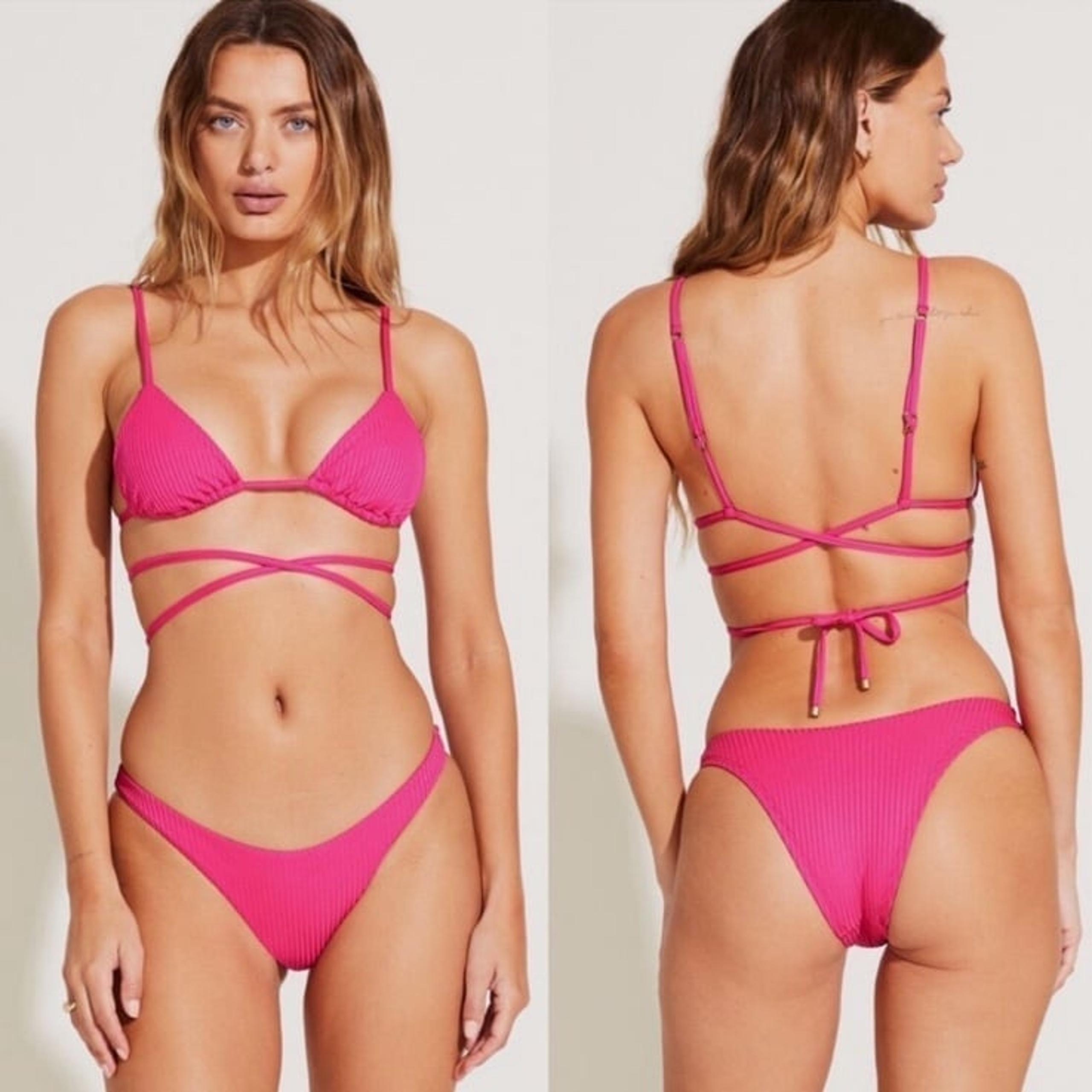 NWT Vitamin A strappy bikini set in fuchsia (TOP XS & Bottom SMALL)
