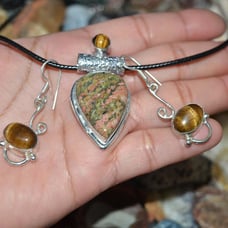 Unakite & Tigereye Pendant & Earrings Set