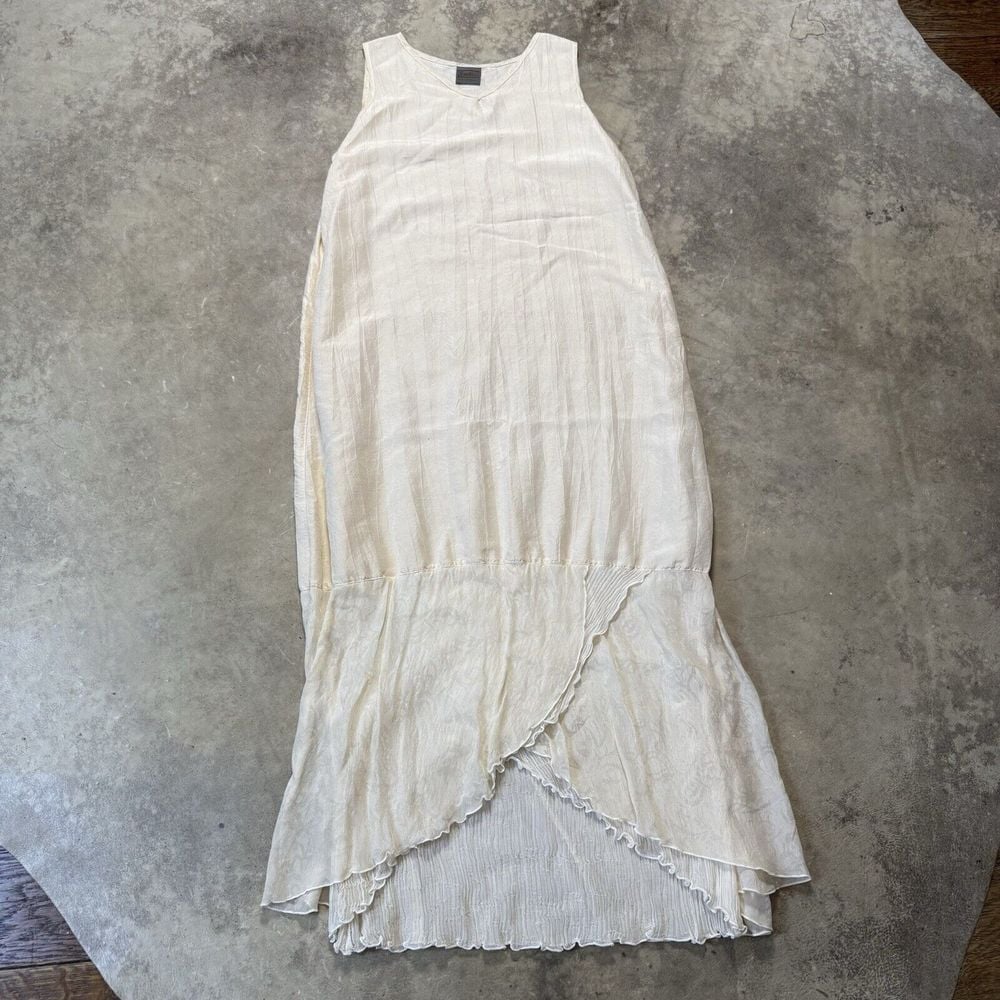 Exotic Dress Womens Size Small/ Medium Beige Silk Boho Chic Maxi Long