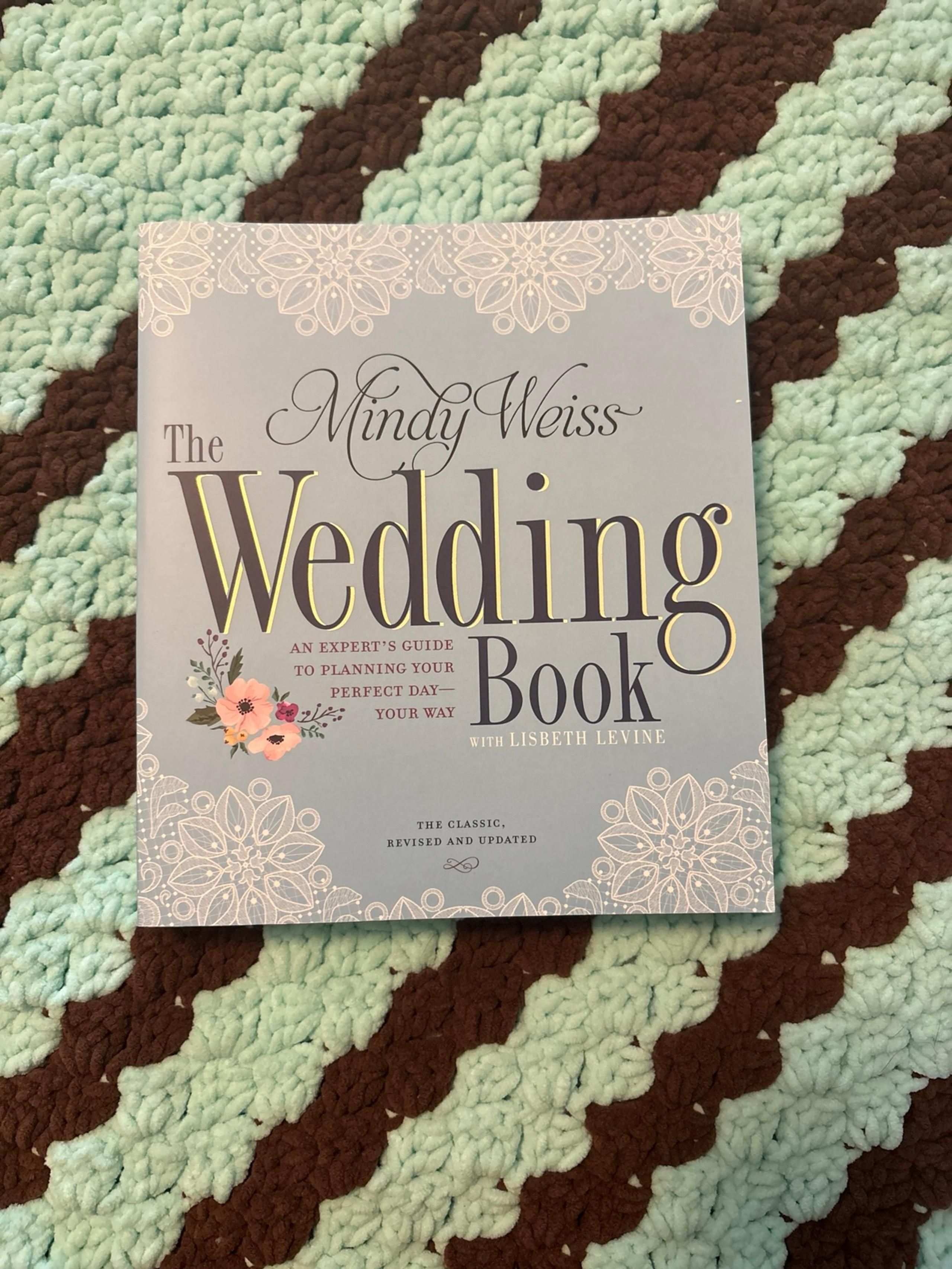 Paper back wedding planning Book - Workman Publishing