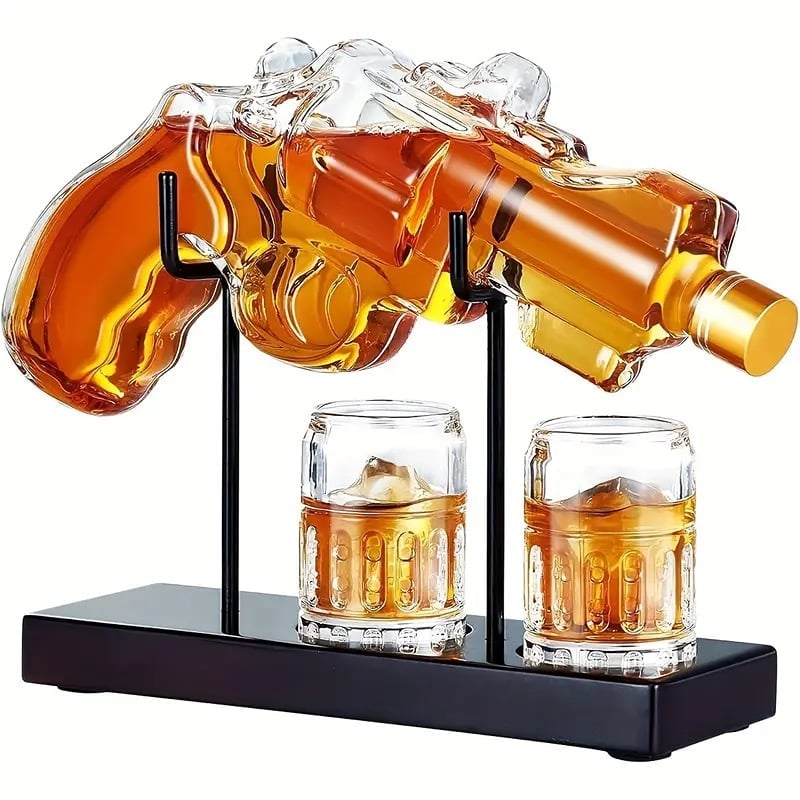 ***A Perfect Gift to Impress Everyone, Lovely Whiskey Decanter***