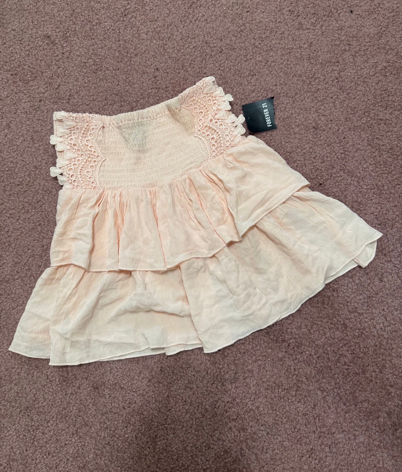 New small peach short ruffle lace smocked cottage core mini skirt forever 21