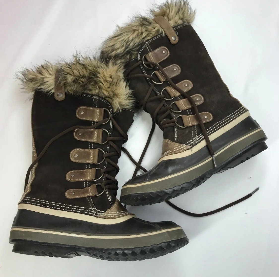 Sorel Joan of Arctic winter boots