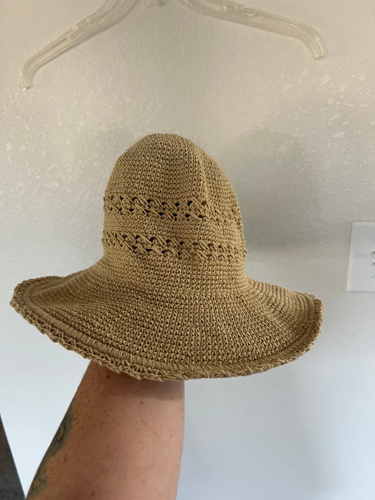 San Diego Hat Company One Size Fits Most Floppy Crochet Hat