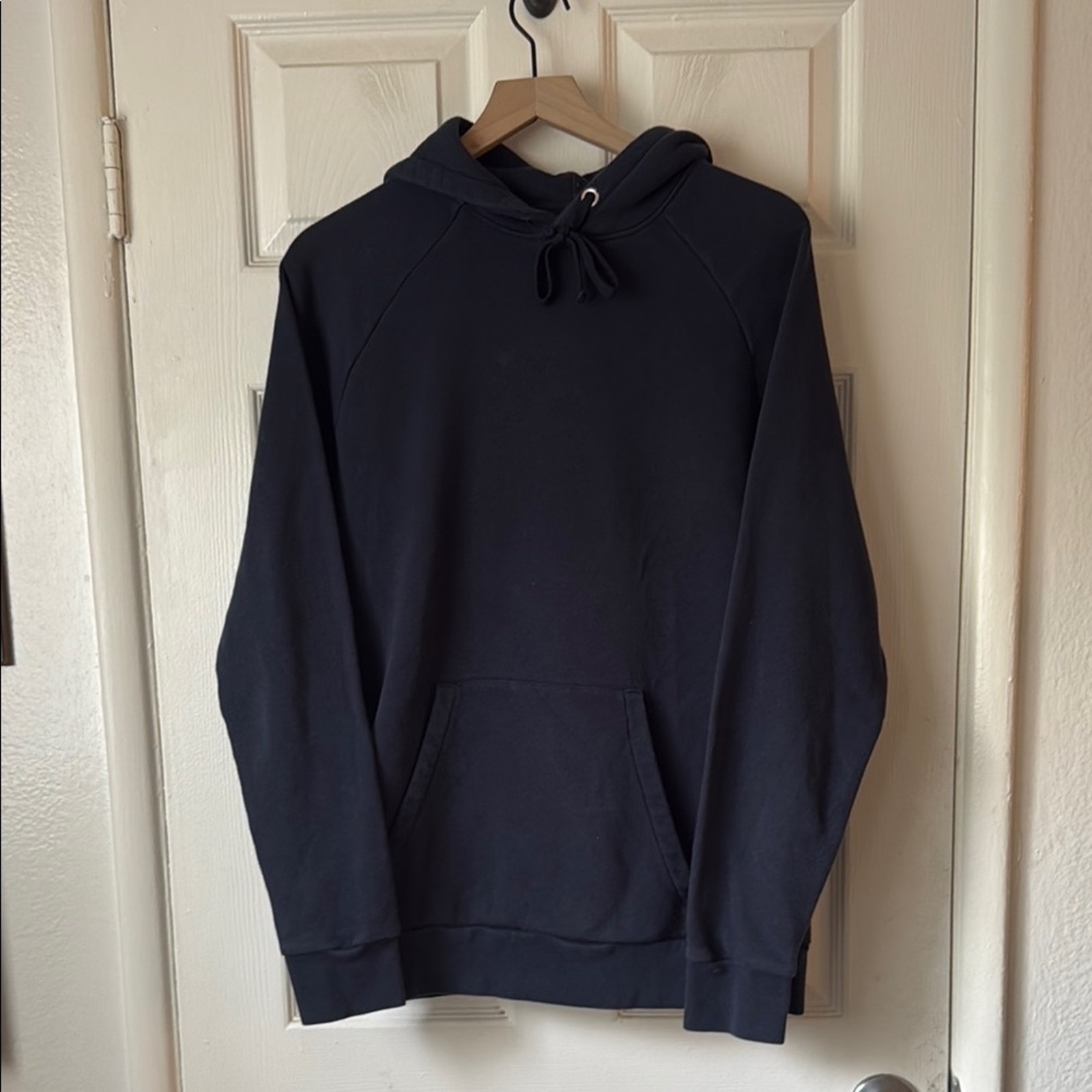 A Day's March Men's Cotton Hoodie Navy Blue size large