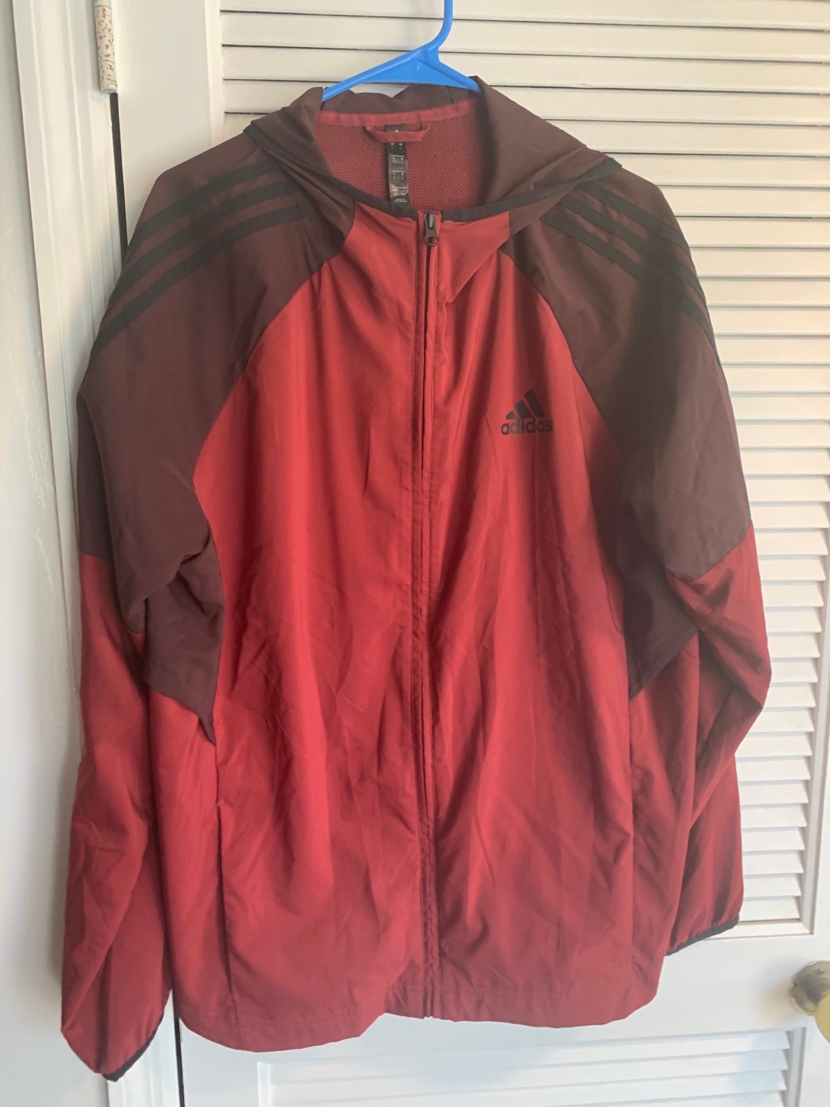 Adidas men’s red & purple lightweight hooded jacket size Large