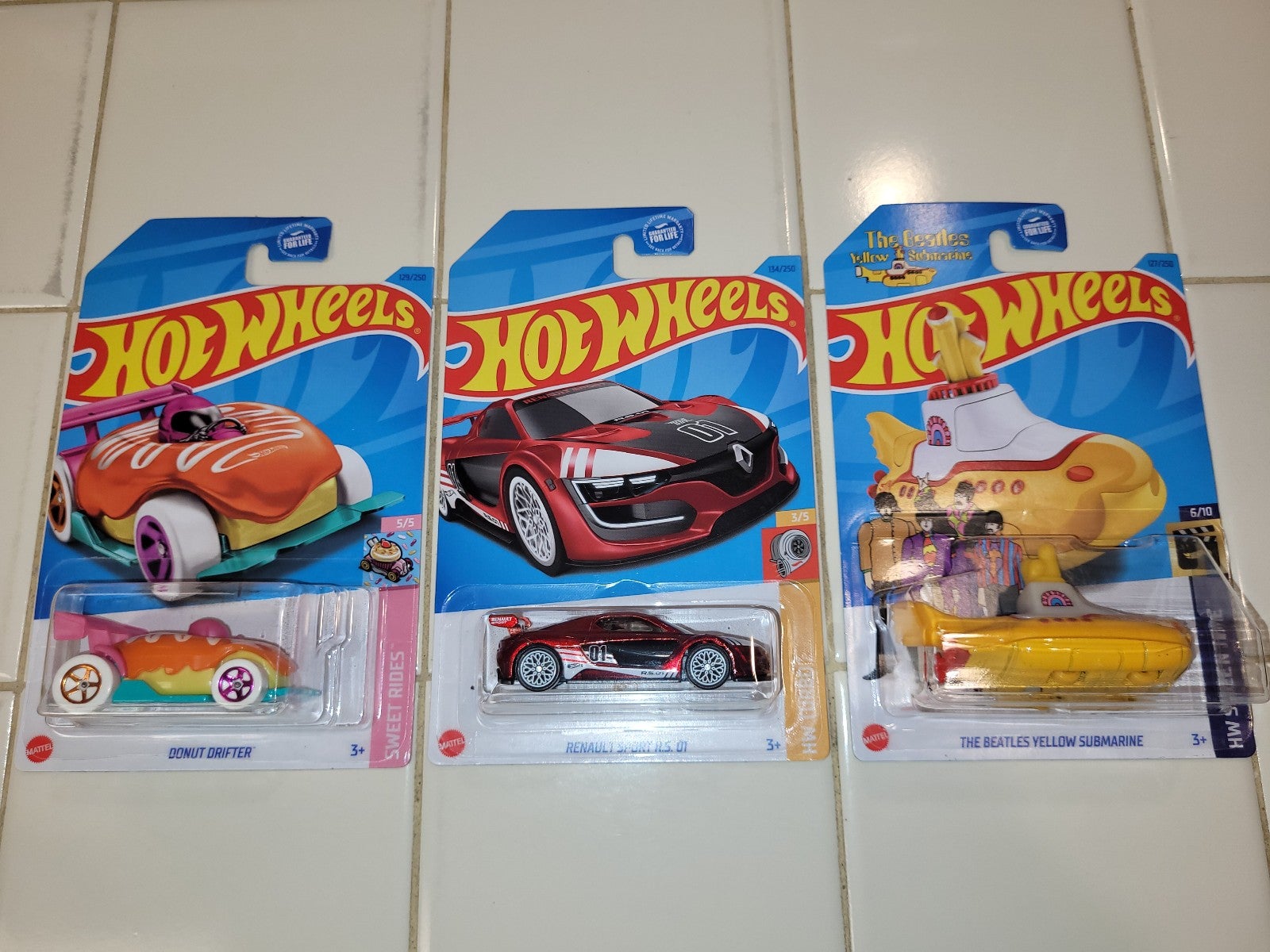 Renault Sport RS 01 #134 Super Treasure Hunt 2023 Hot Wheels.