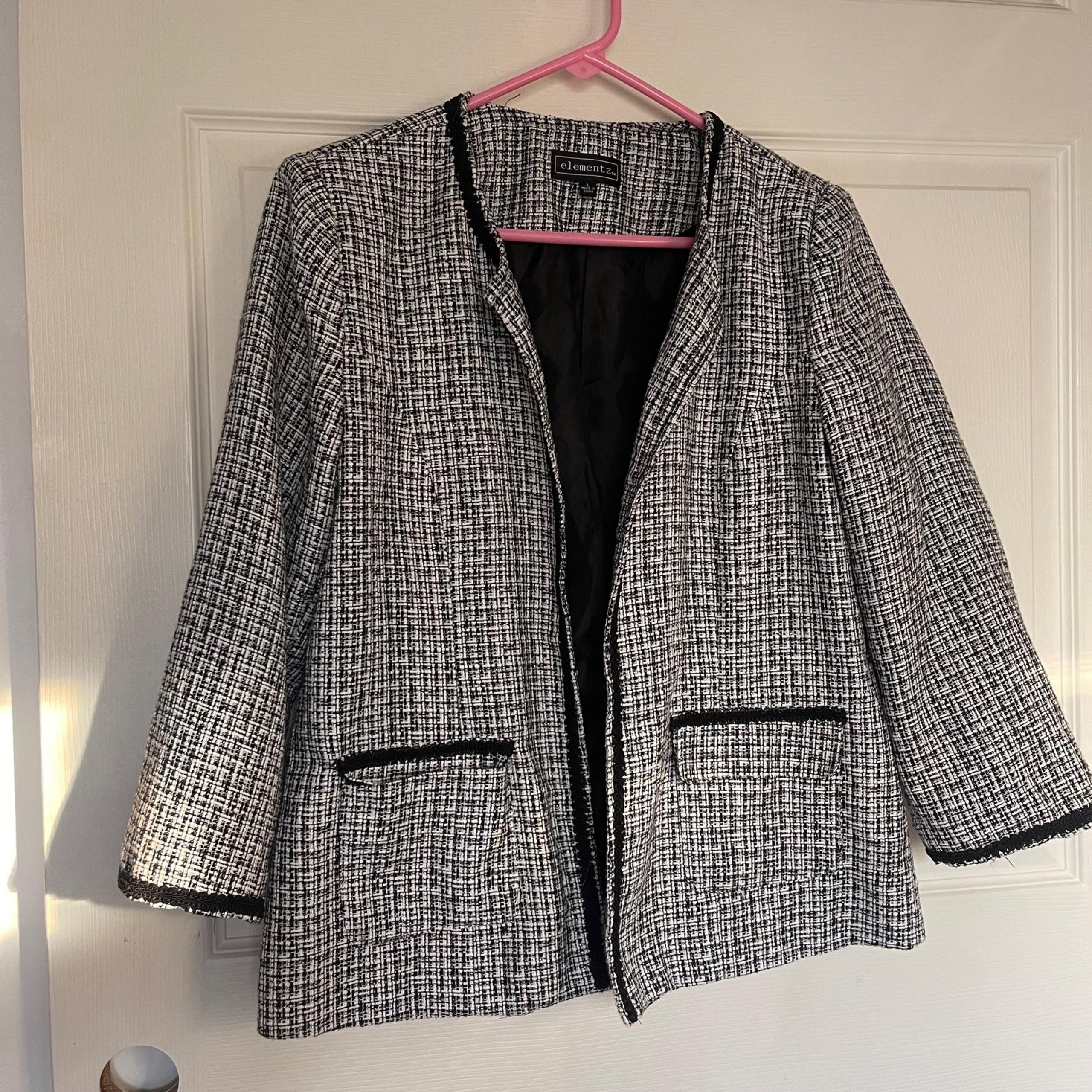 Black and white checkered knit tweet dress suit blazer cardigan jacket vintage
