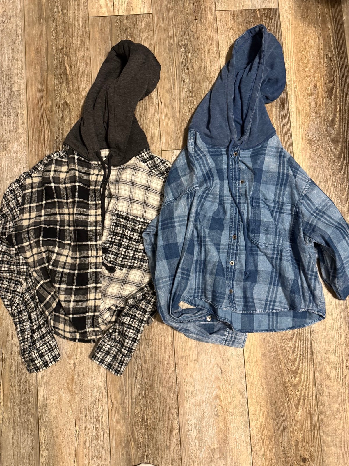 American Eagle/aerie/santa Cruz flannel and jackets