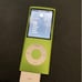 Apple iPod Nano 4th Generation 8GB Green usb cable