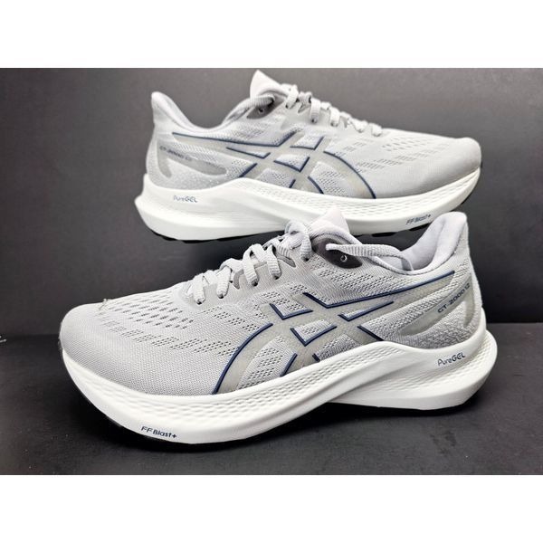 Asics Women 8 Comfy footwear