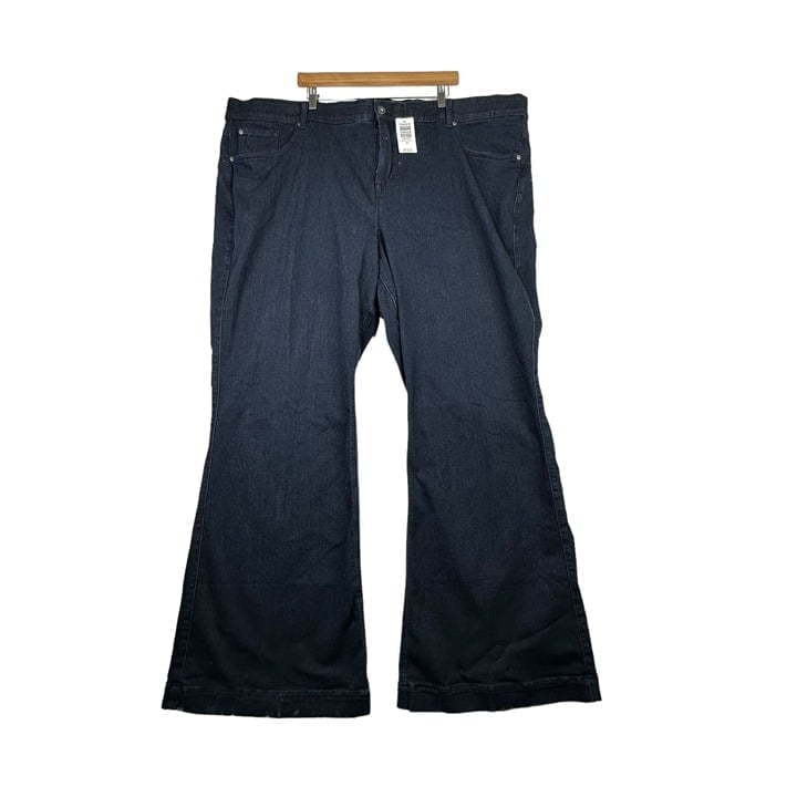 NEW Torrid Bombshell Flare Jeans size 30T Dark Blue