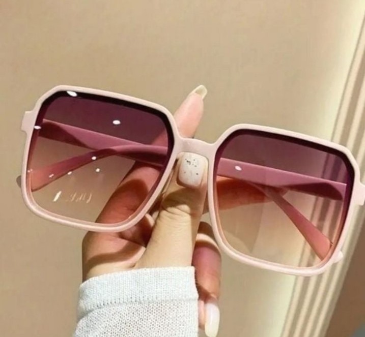 Brand New Oversized sunglasses