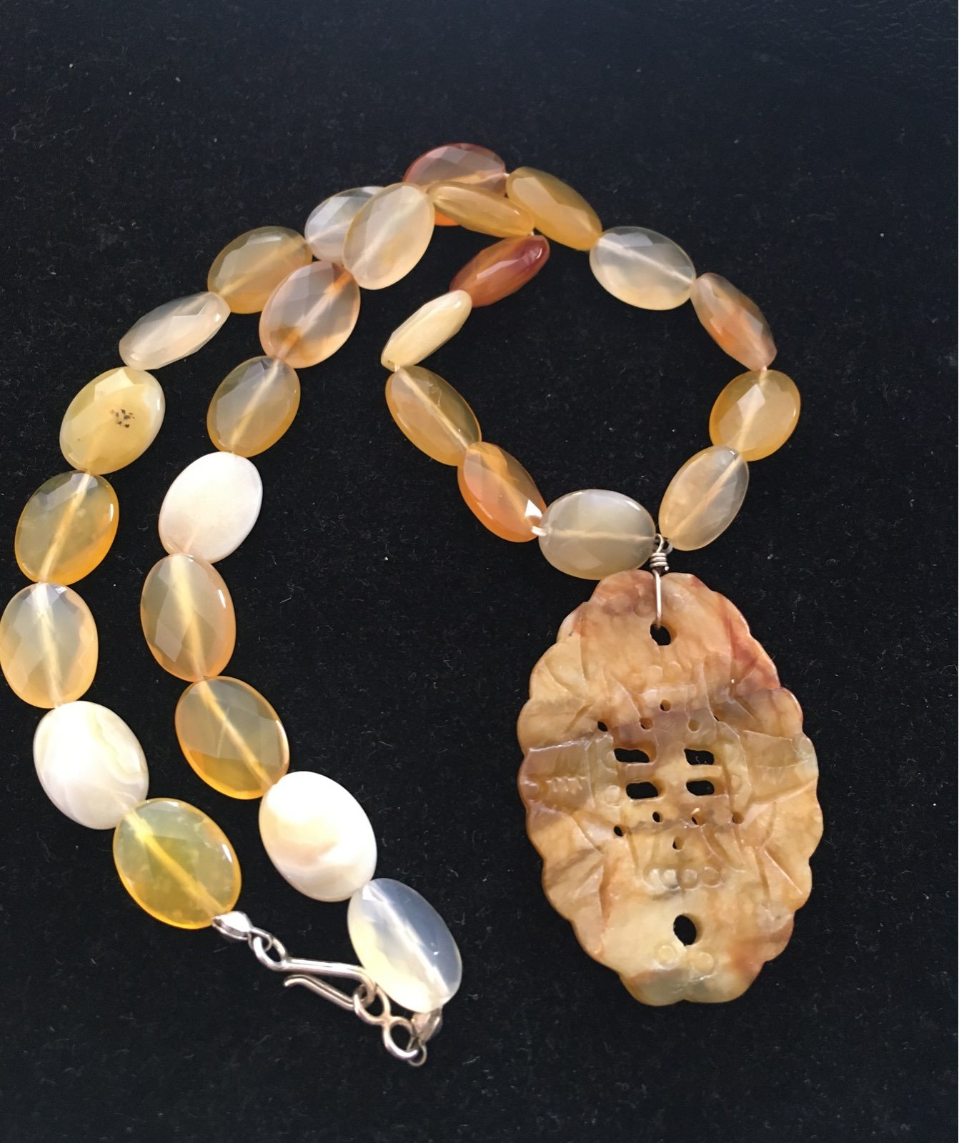 RARE CITRINE QUARTZ CARVED CHINESE PENDANT OVAL FACETED BEADED VINTAGE NECKLACE