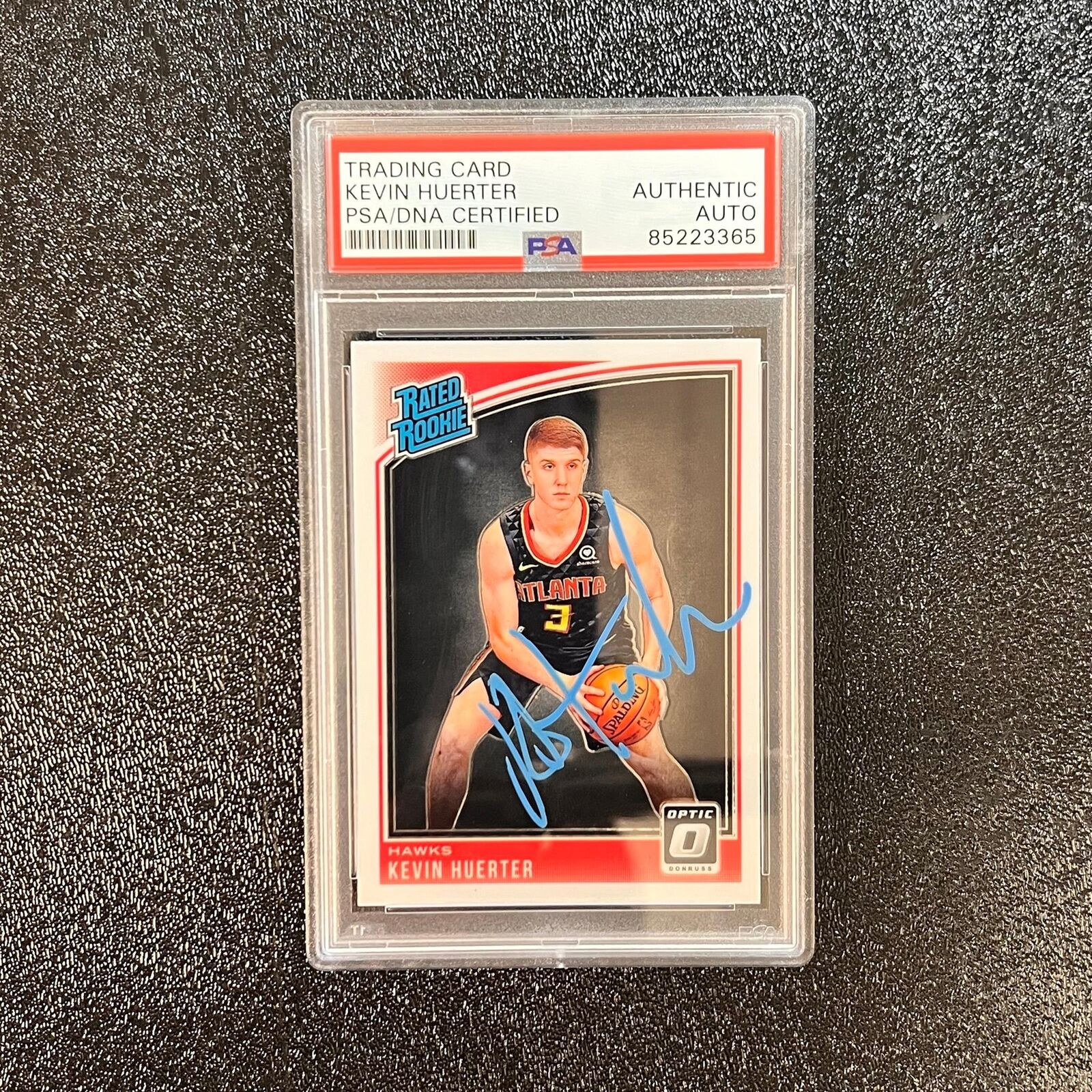 2018-19 Donruss Rated Rookie #184 Kevin Huerter signed Card AUTO PSA/DNA Slabbed