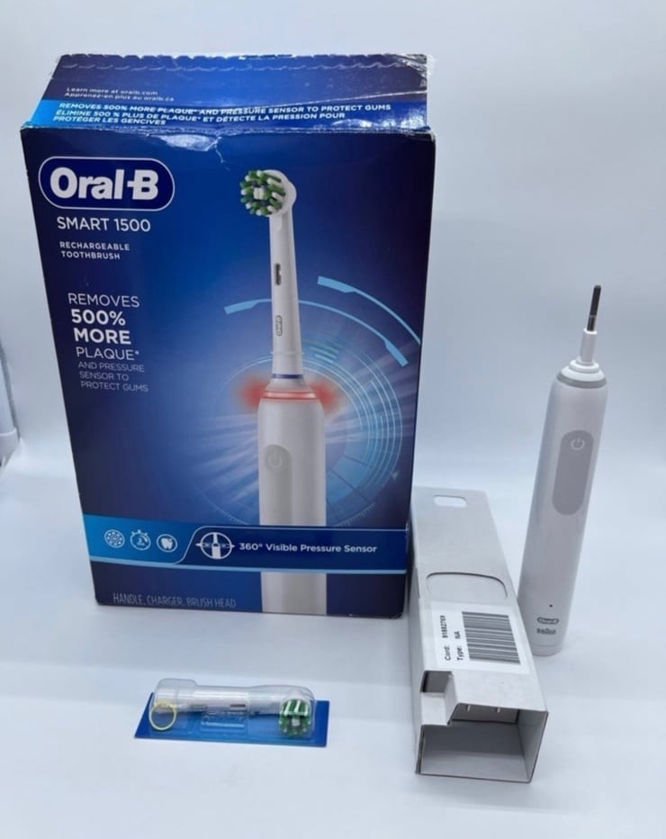 Oral-B Smart 1500 Electric Power Rechargeable Battery Toothbrush, White