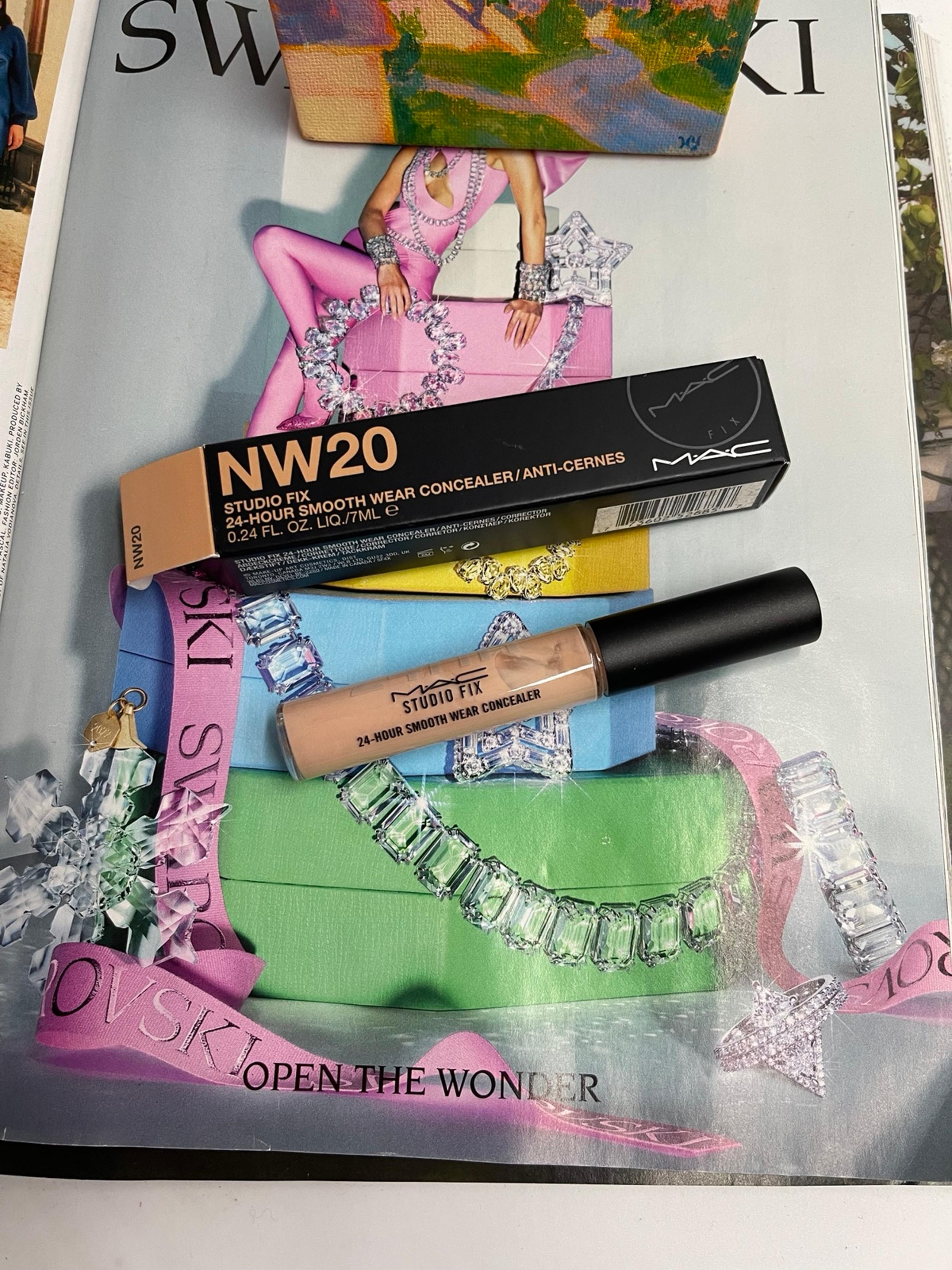 NIB MAC STUDIO FIX 24-HOUR SMOOTH WEAR CONCEALER
