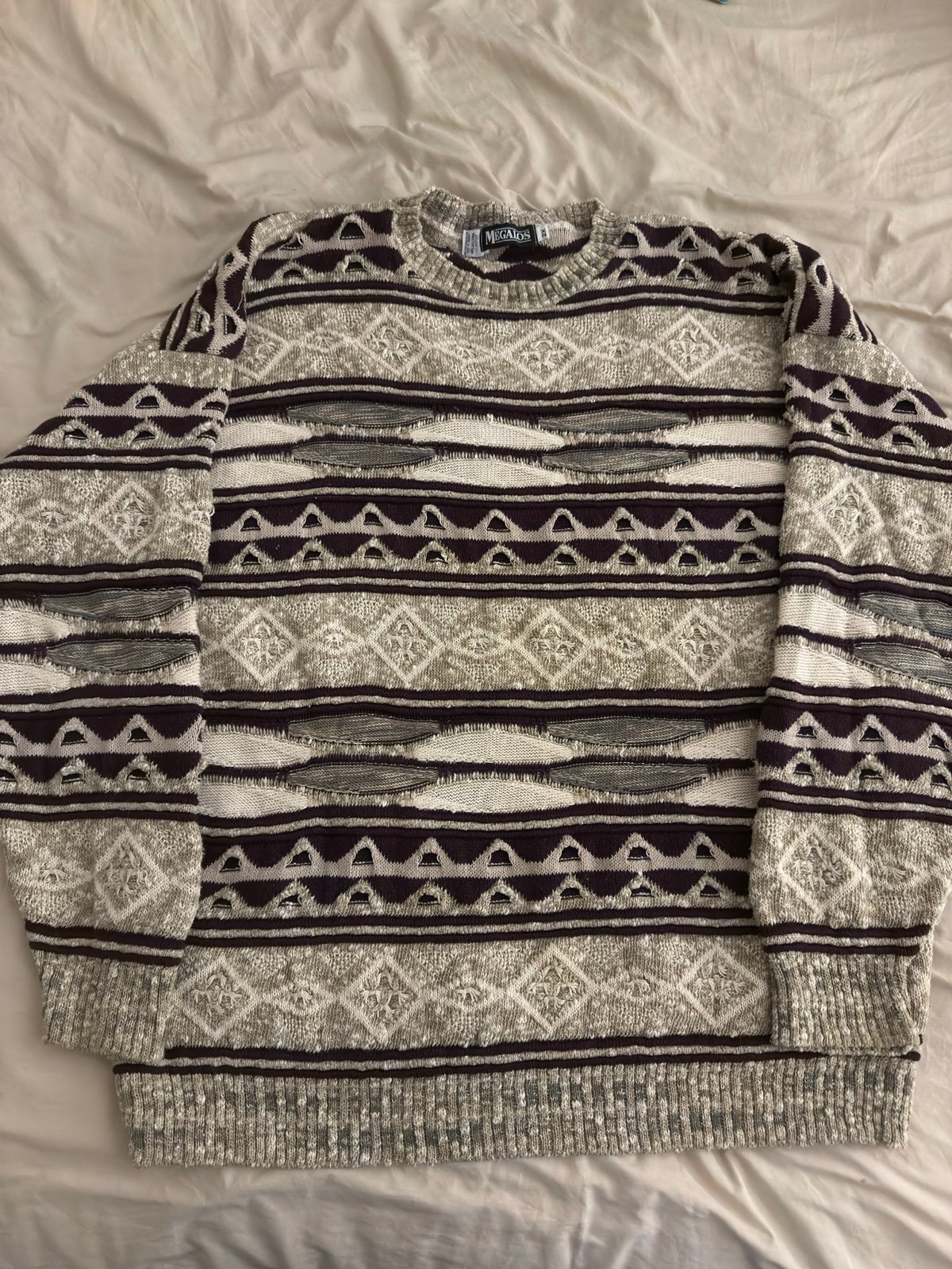 Vintage 90s Coogi Inspired Lookin MegaLos White Grey Crewneck Sweater
