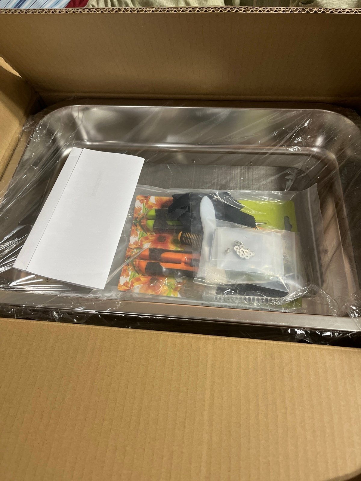 Trimming Tray for Herbs