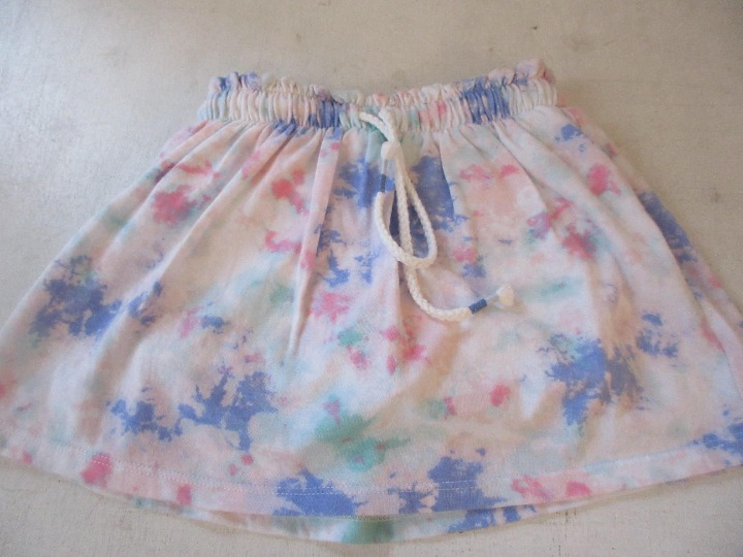 Girls Size 5 5T Skort Spring Summer Clothes Splatter Print Cat & Jack