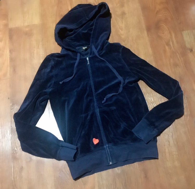 juicy couture blue kiss off velour hoodie