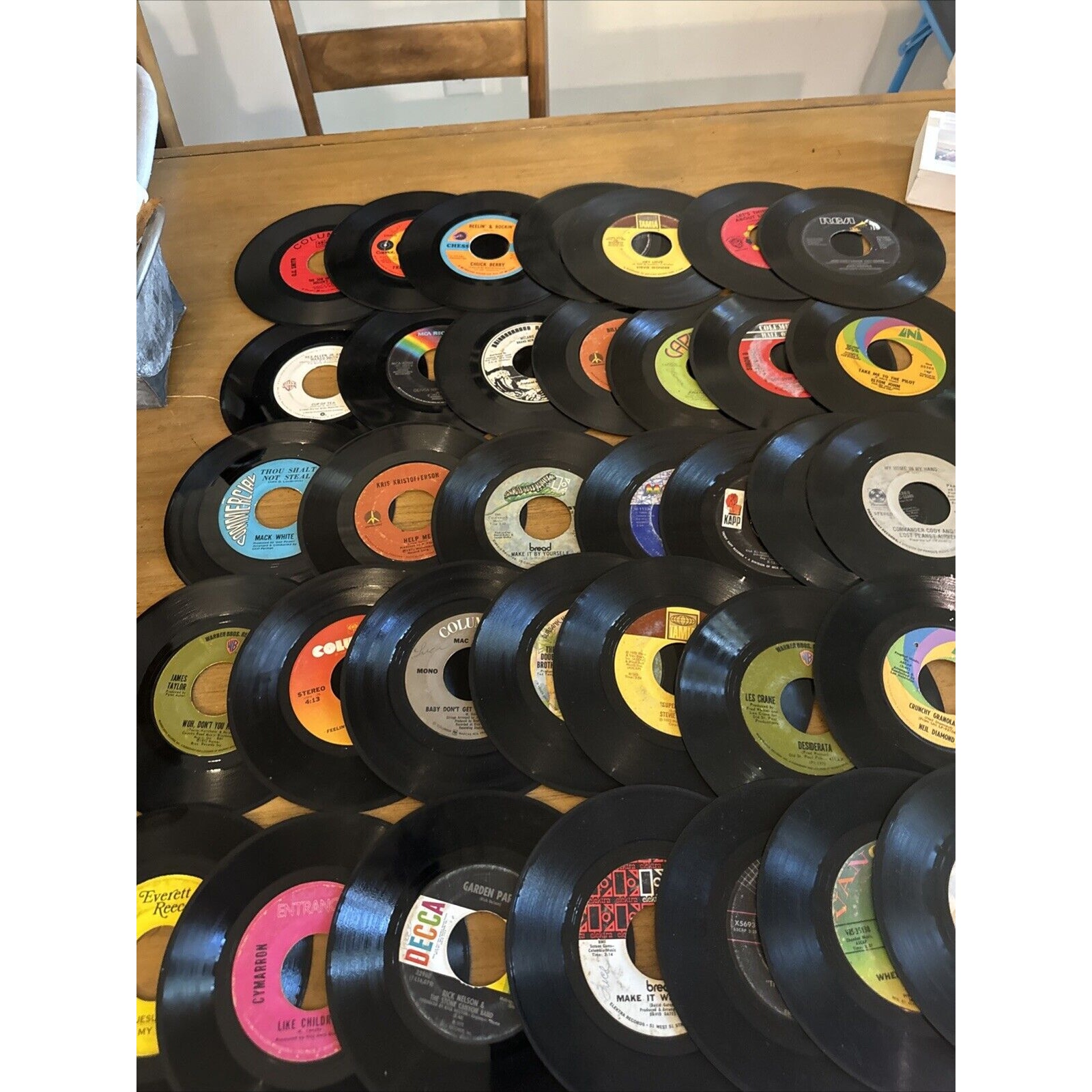 VTG Lot Of 35 Jazz Rock 45 Records Neil Diamond Johnny Rodriguez Rick Nelson