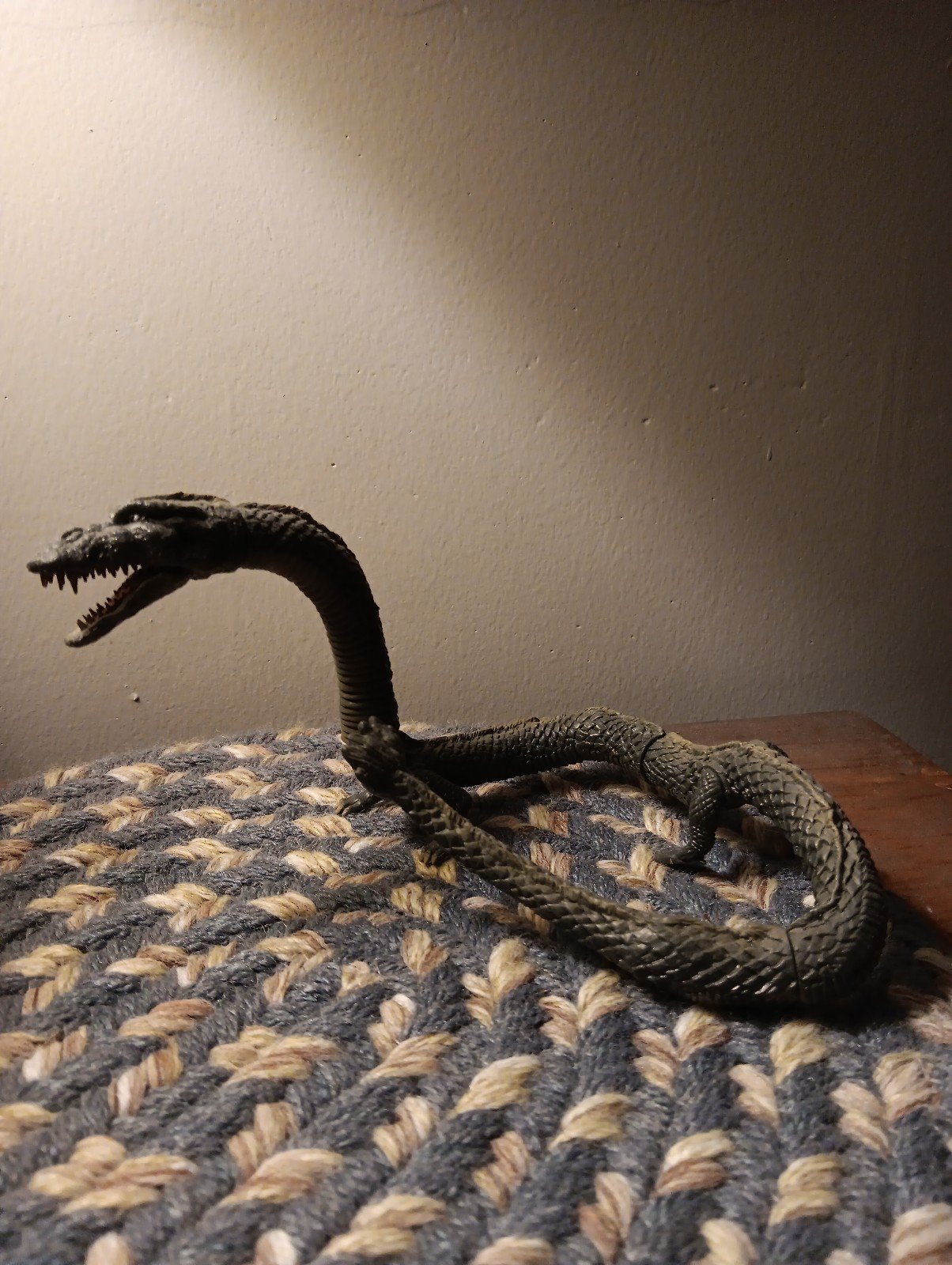 Y-MSF Manda Godzilla Figure