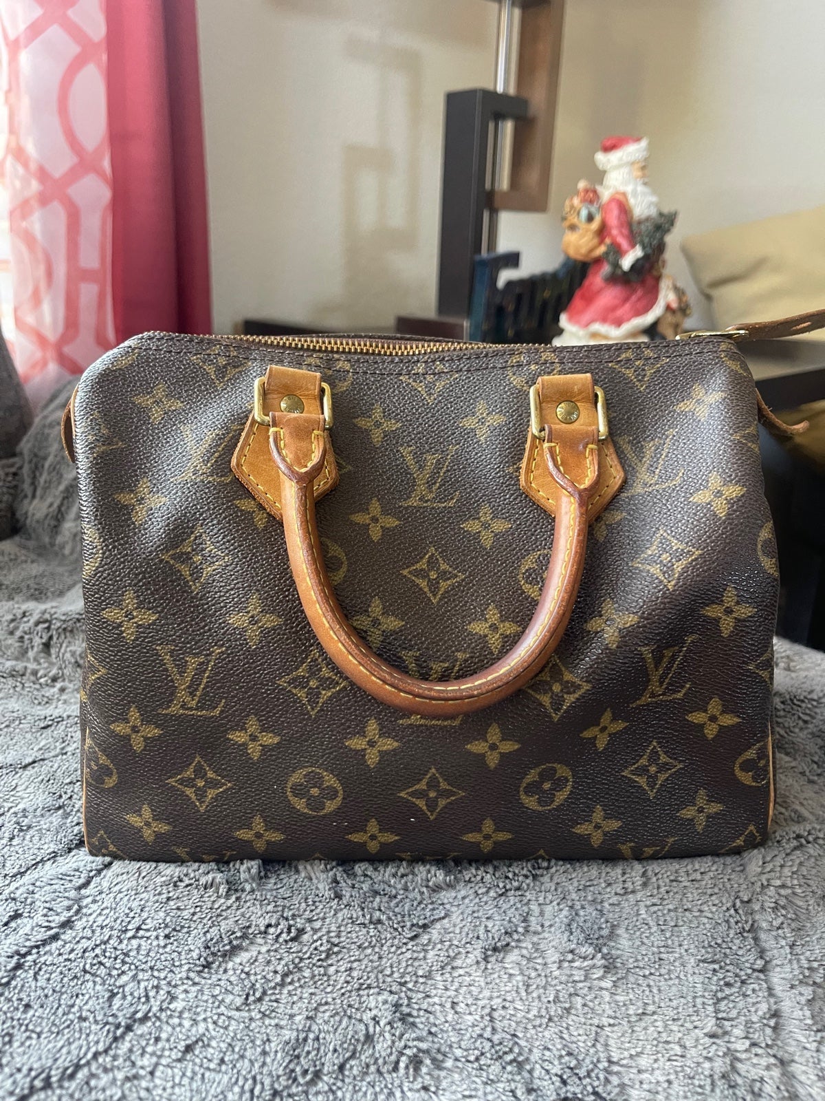 Authentic monogram speedy 25