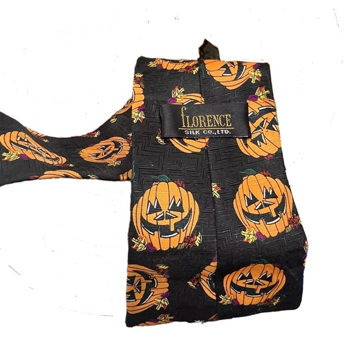 Florence Silk Co LTD Halloween Pumpkins Witch Horror Ghost Spooky Korea Vintage
