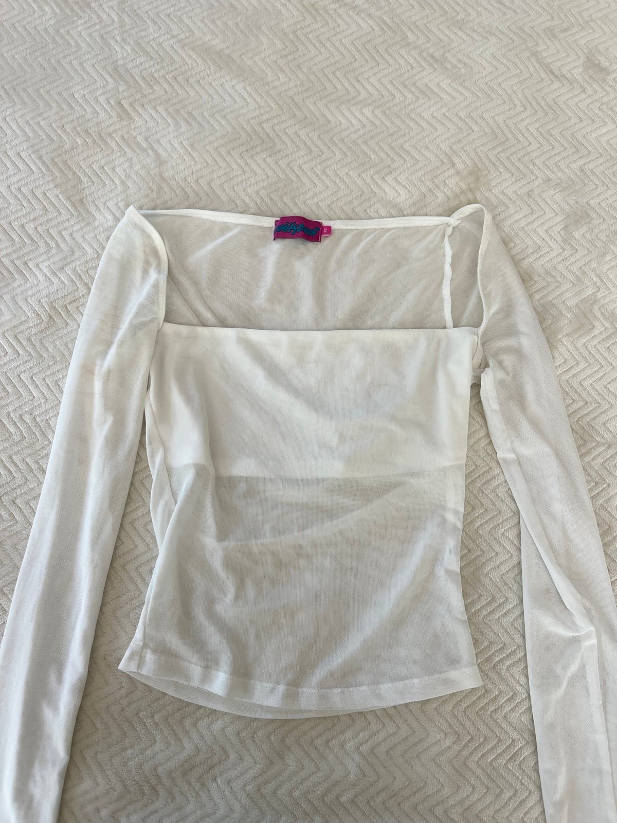 Edikted mesh top