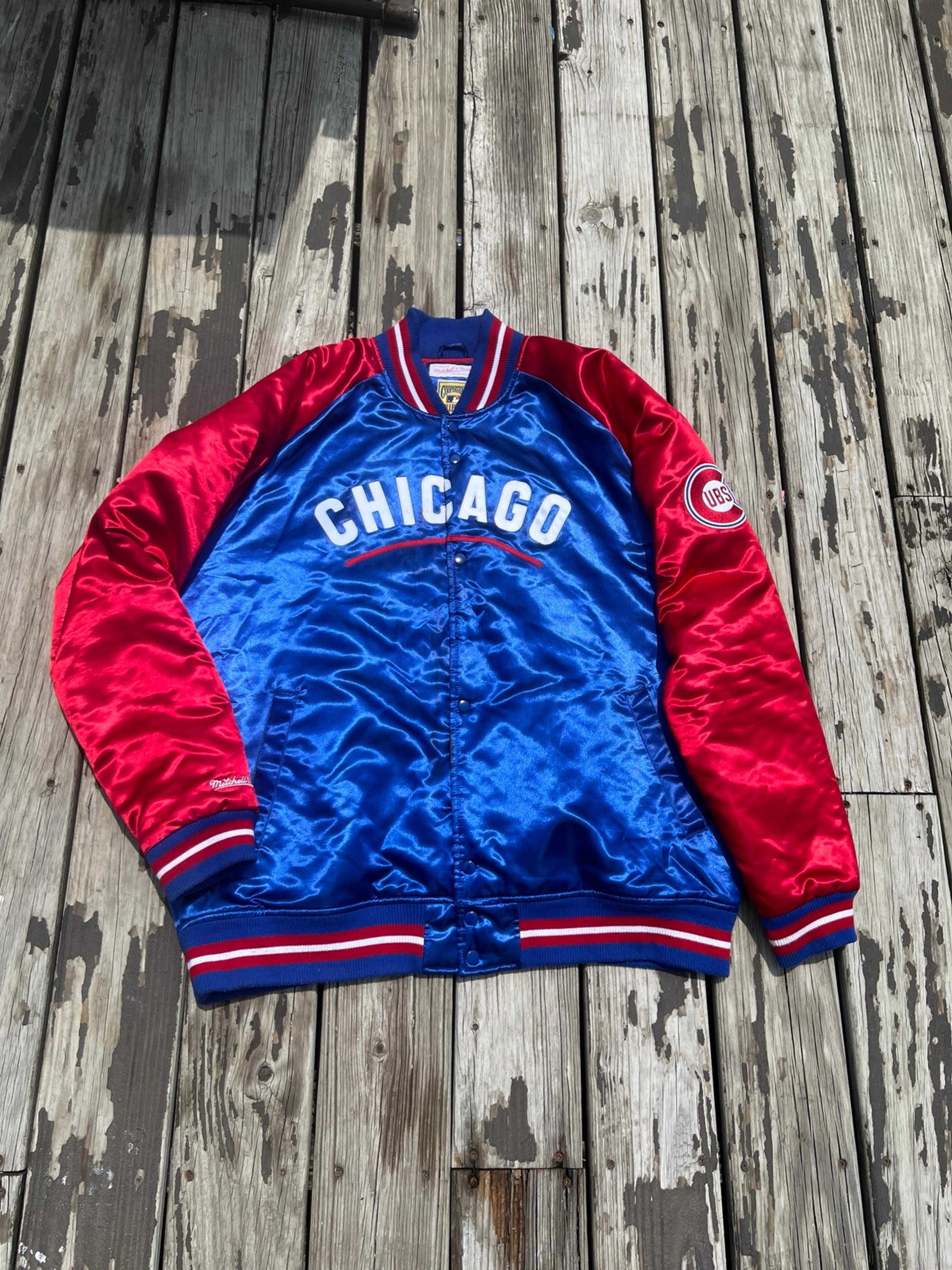 Chicago Cubs Men's Mitchell & Ness Satin Front Snap Jacket 3XL