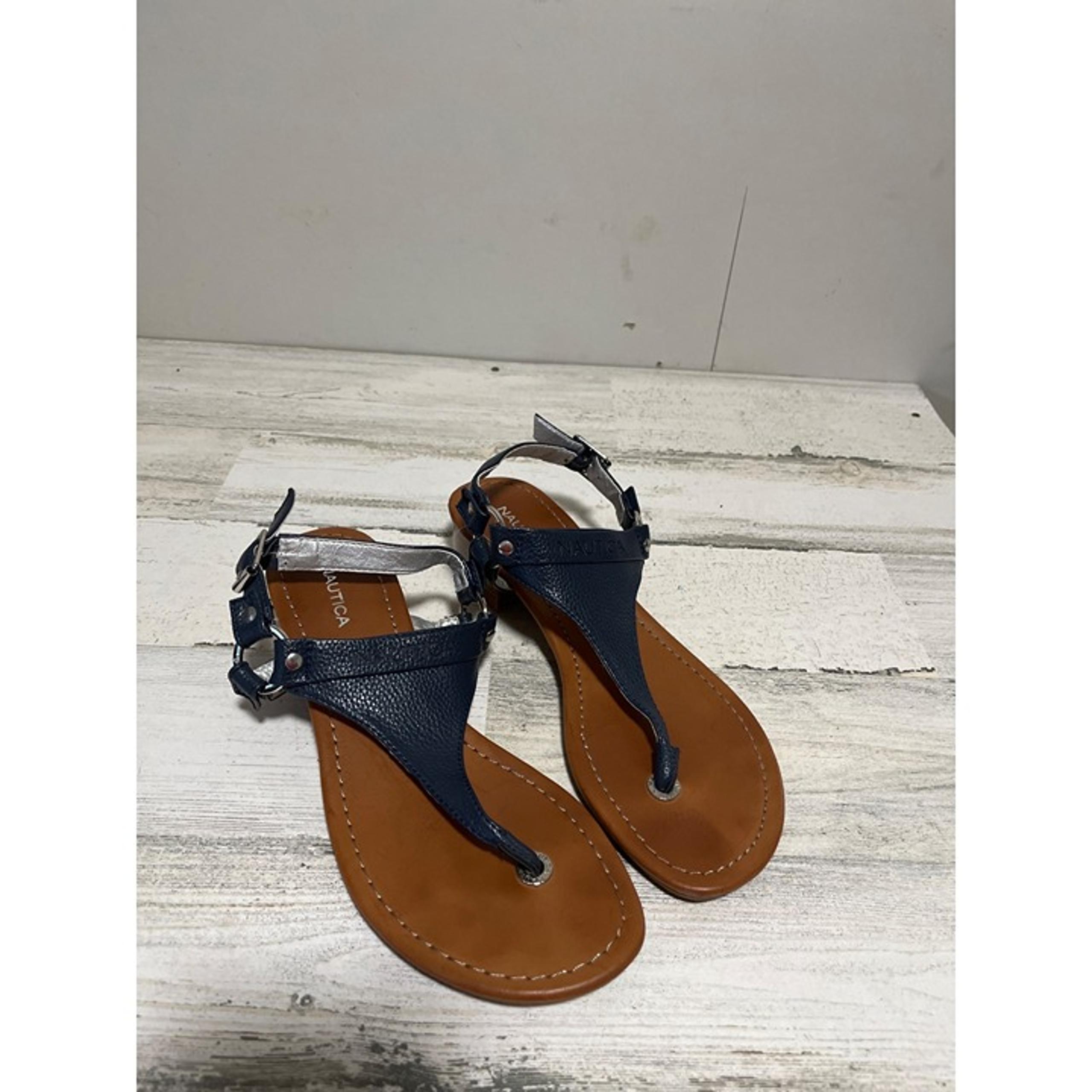 Nautica woman’s blue toe sandals with ankle strap size 7.5
