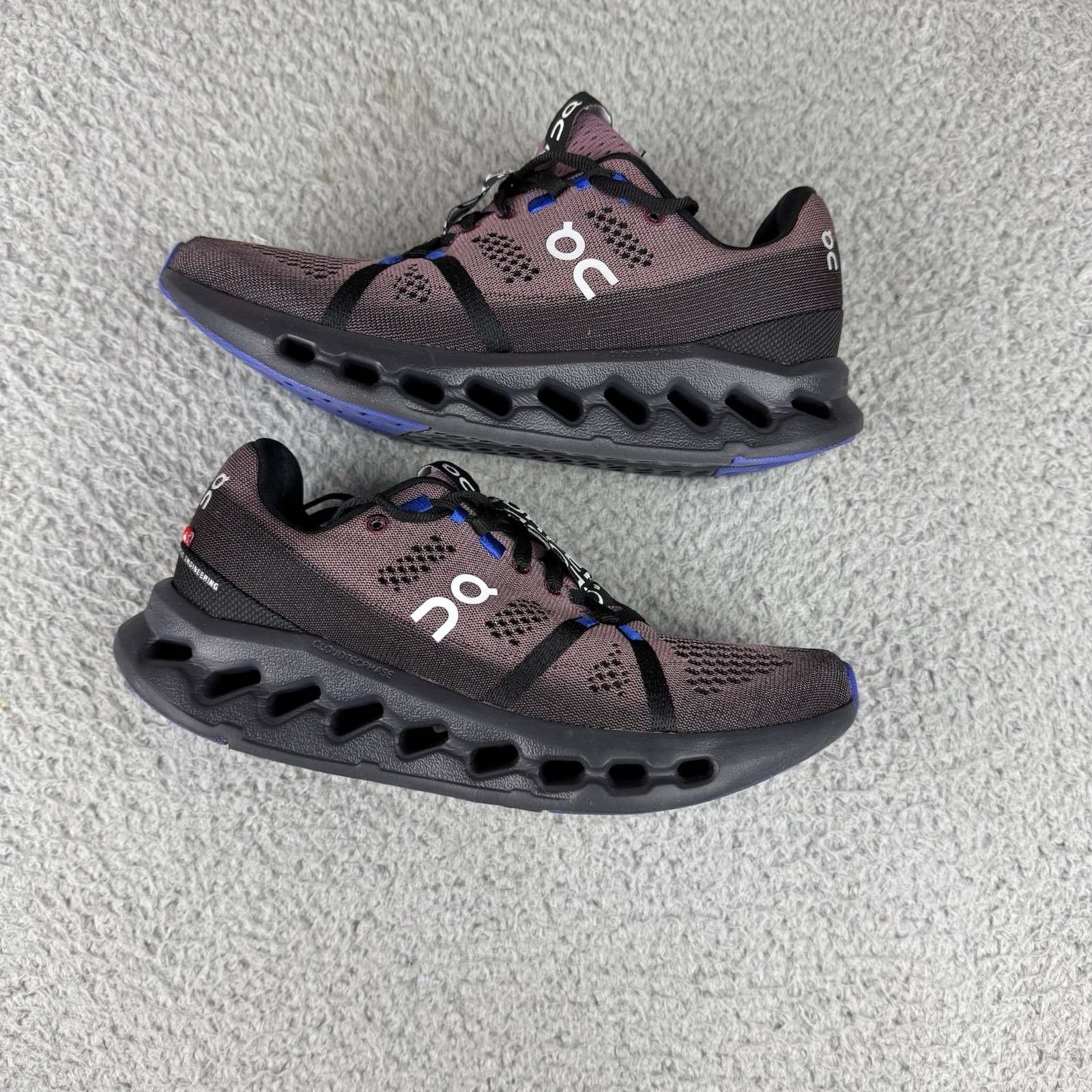 On Cloud Women's Cloudsurfer Running Shoes Size 7.5