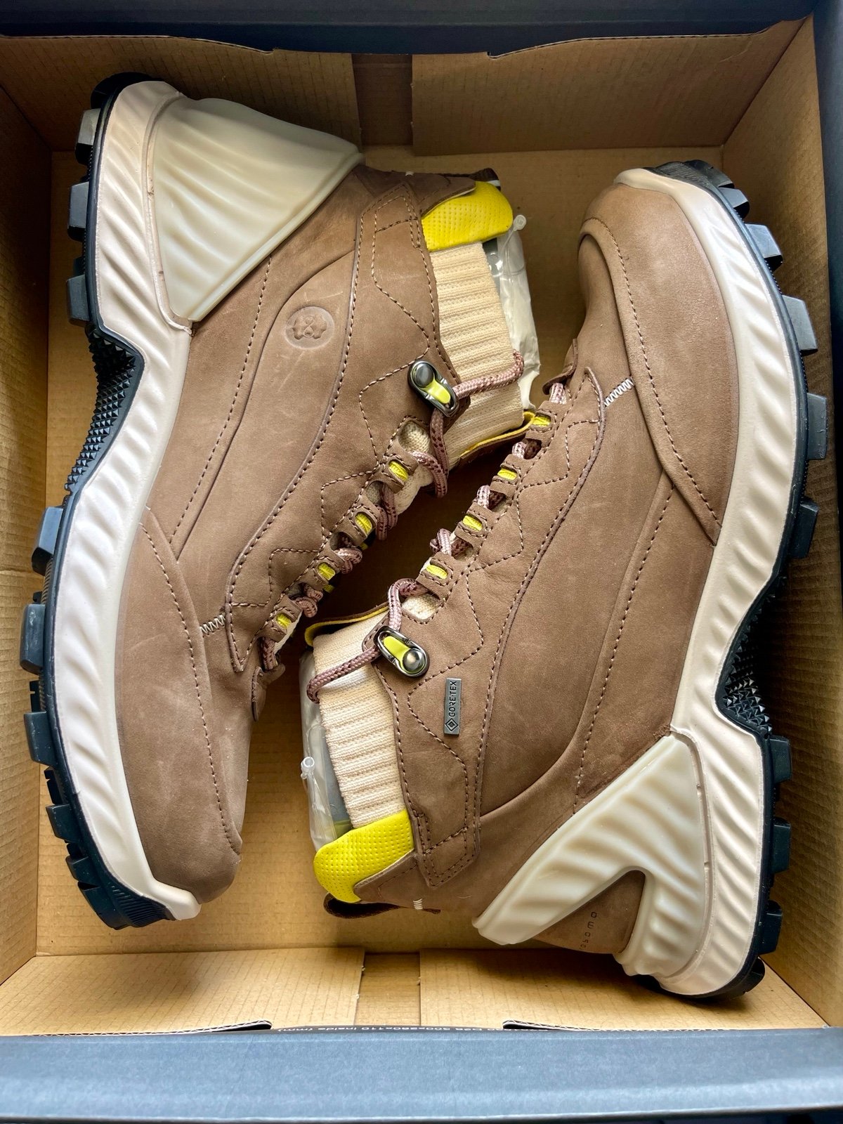 Women’s Ecco Goretex Hiking Boots