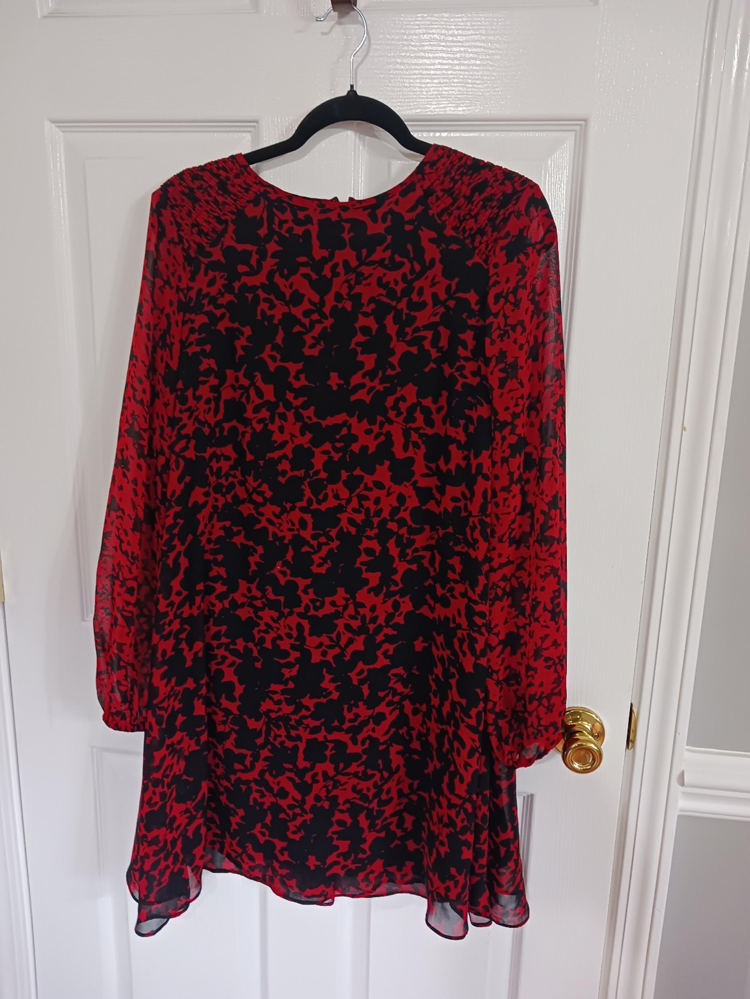 Taylor red and black mini dress party cocktail career