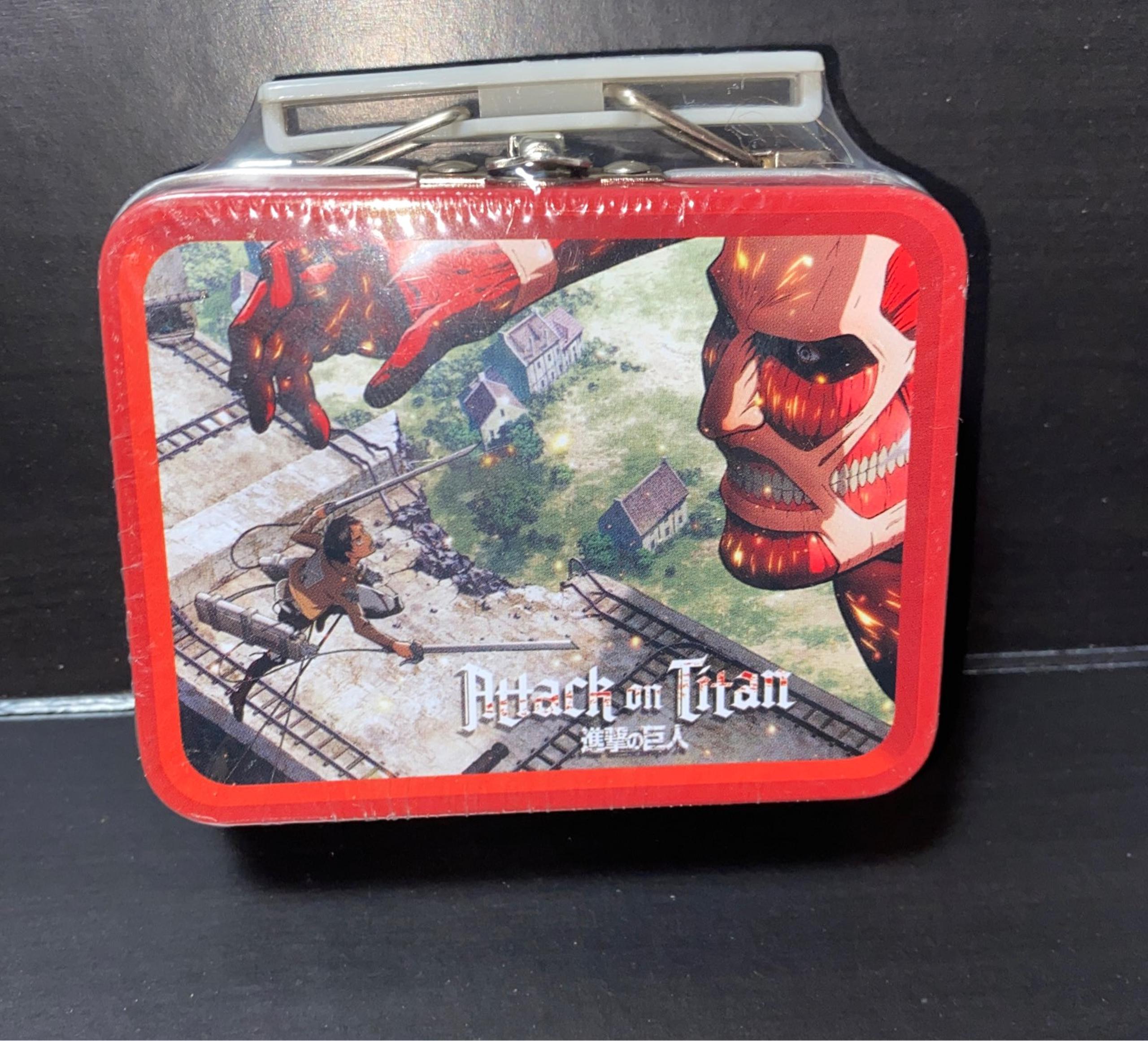 Teeny Tins Lunch Box Attack on Titan
