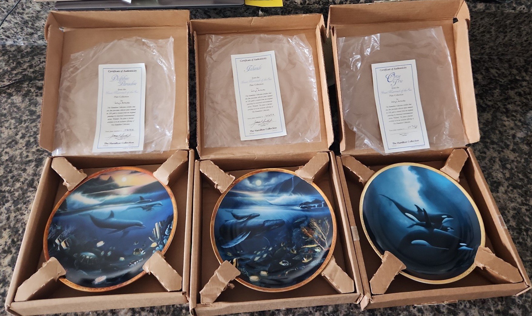 Great Mammals of the Sea plate collection - set of 3