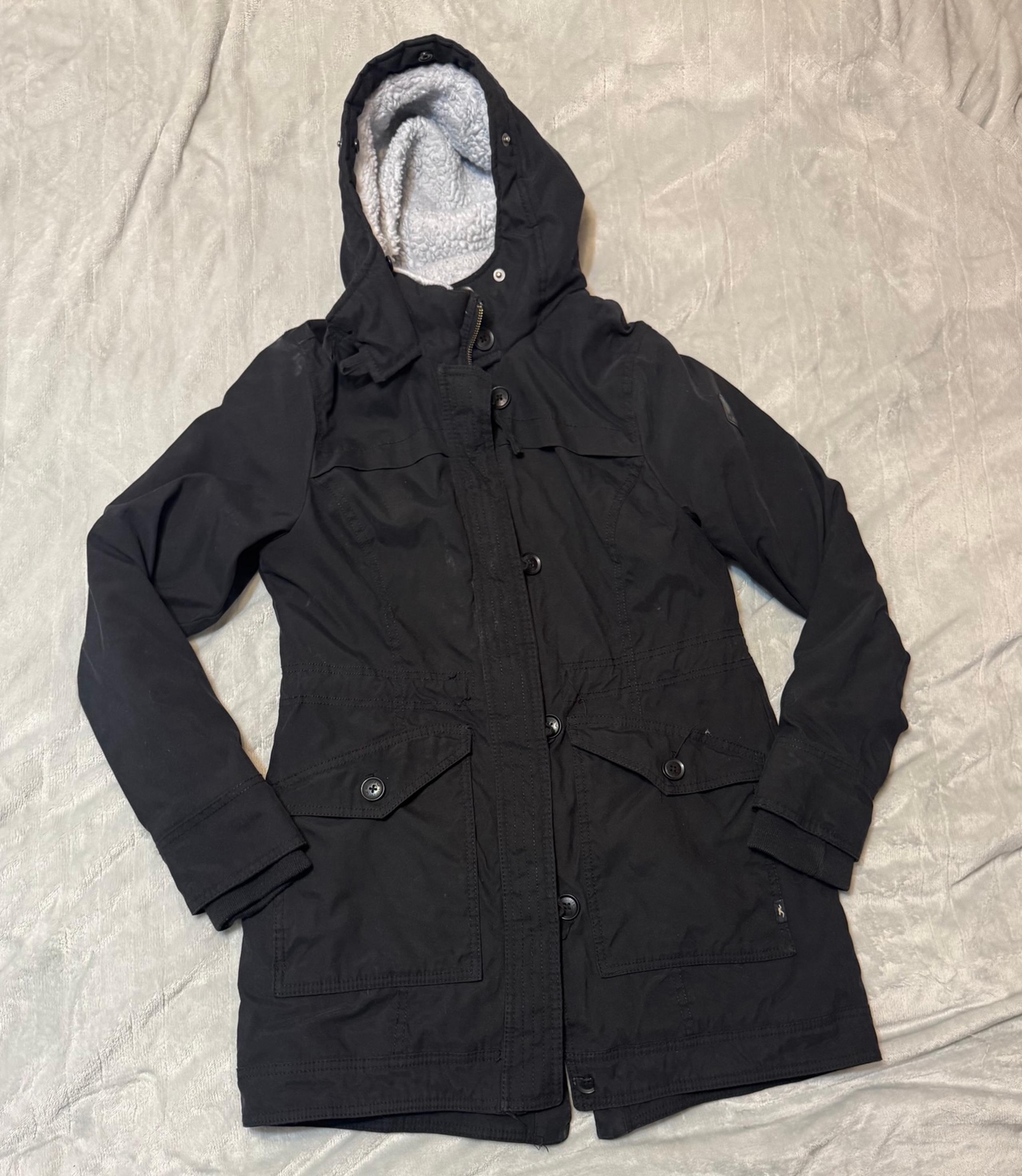 Hollister Faux Fur Jacket Women's Small Parka Coat Black Hooded Soft Medium
