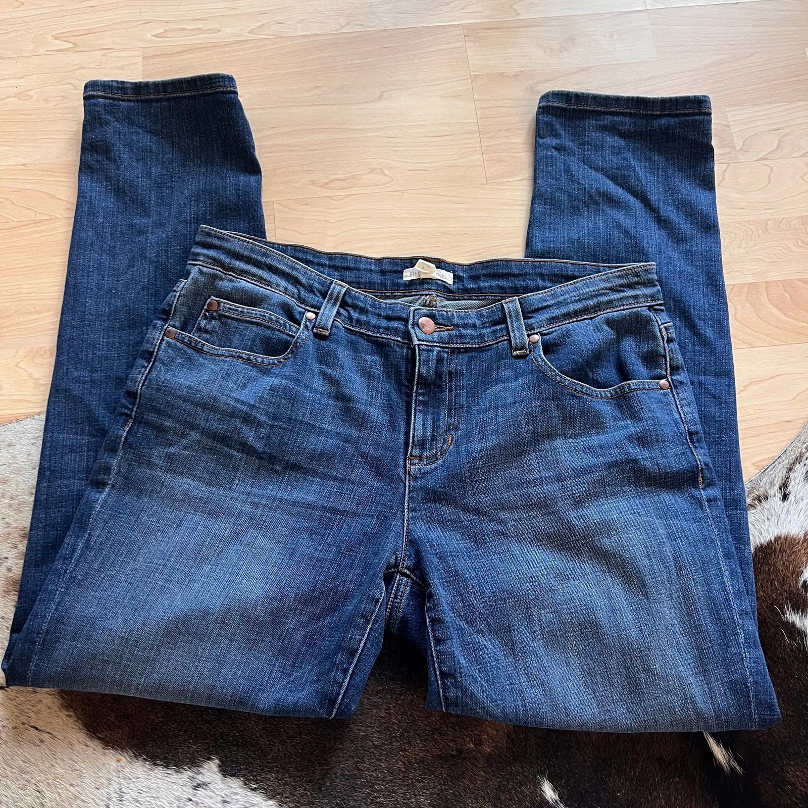 EILEEN FISHER Straight Leg Jeans Size 8