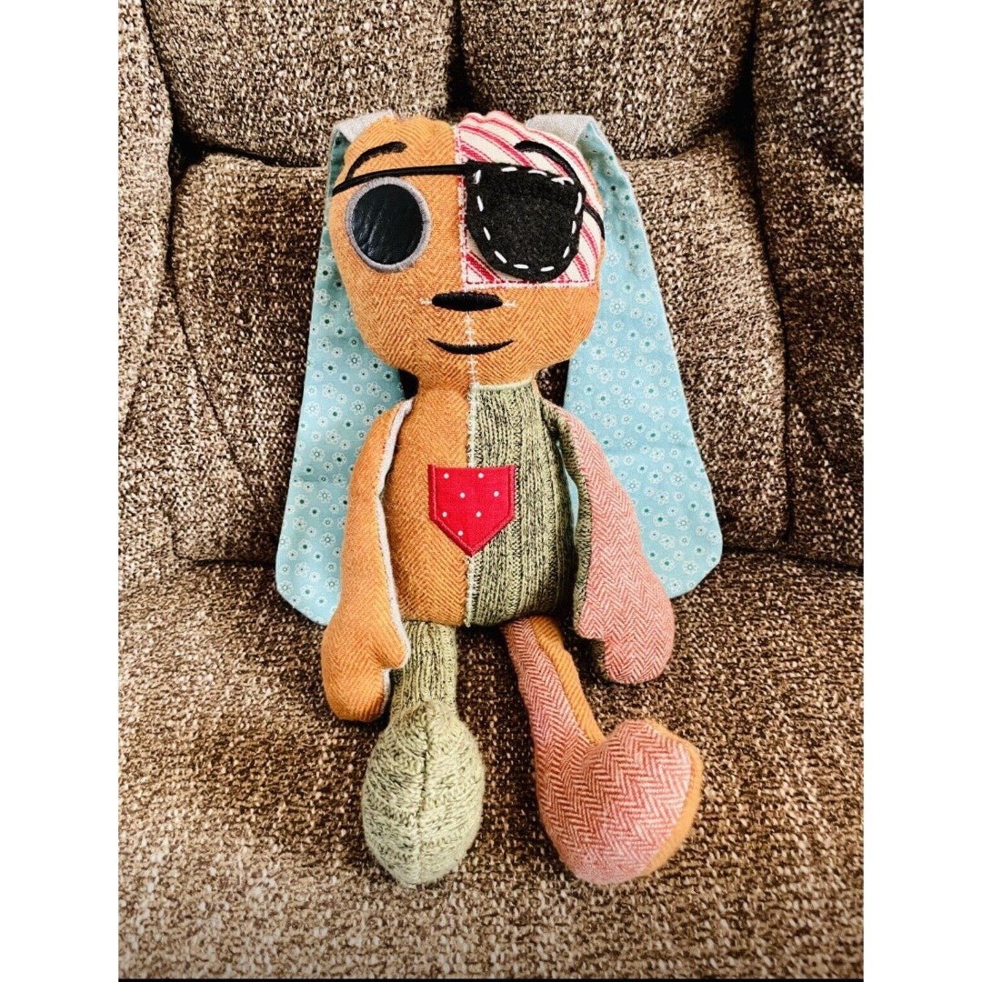 Handmade Lost Ollie Doll Plush toy with bell eye patch Star in pocket Special