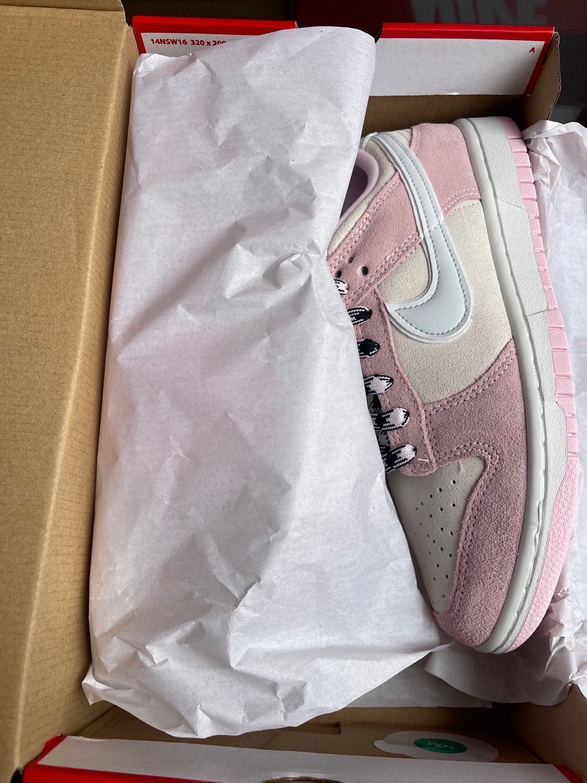 Nike dunk low LX