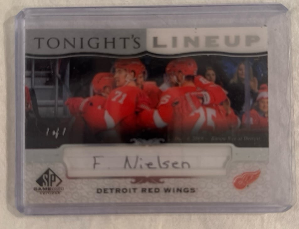 Frans Nielsen Redwings 19/20 UD SP Game Used Tonight’s Lineup 1/1 Lineup Card