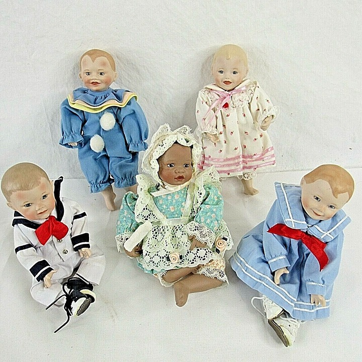 Vintage Ashton Drake Picture Perfect Mini Bisque Dolls Yolanda Bello Lot of 5