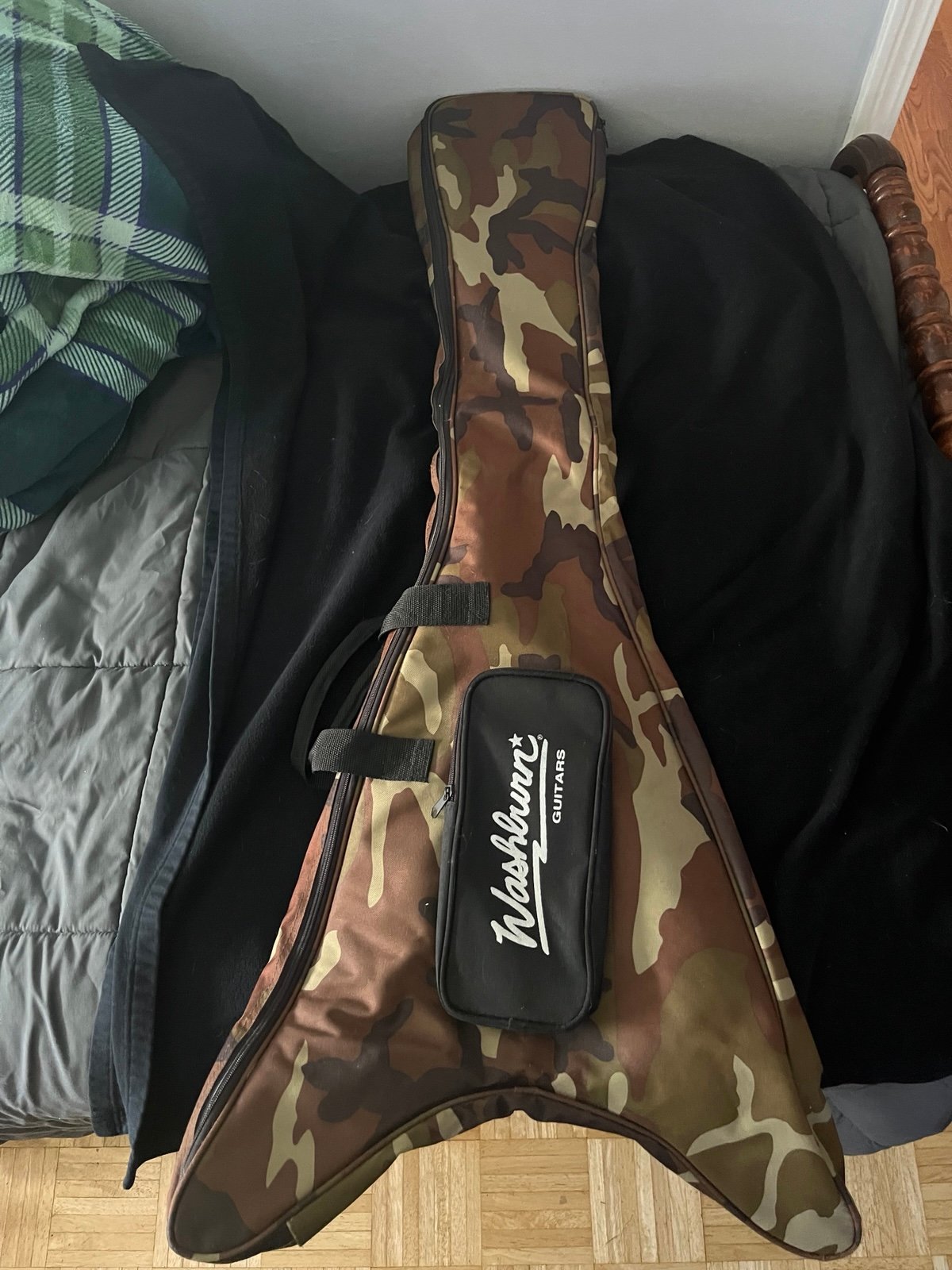 Washburn Flying V Gig Bag Camo
