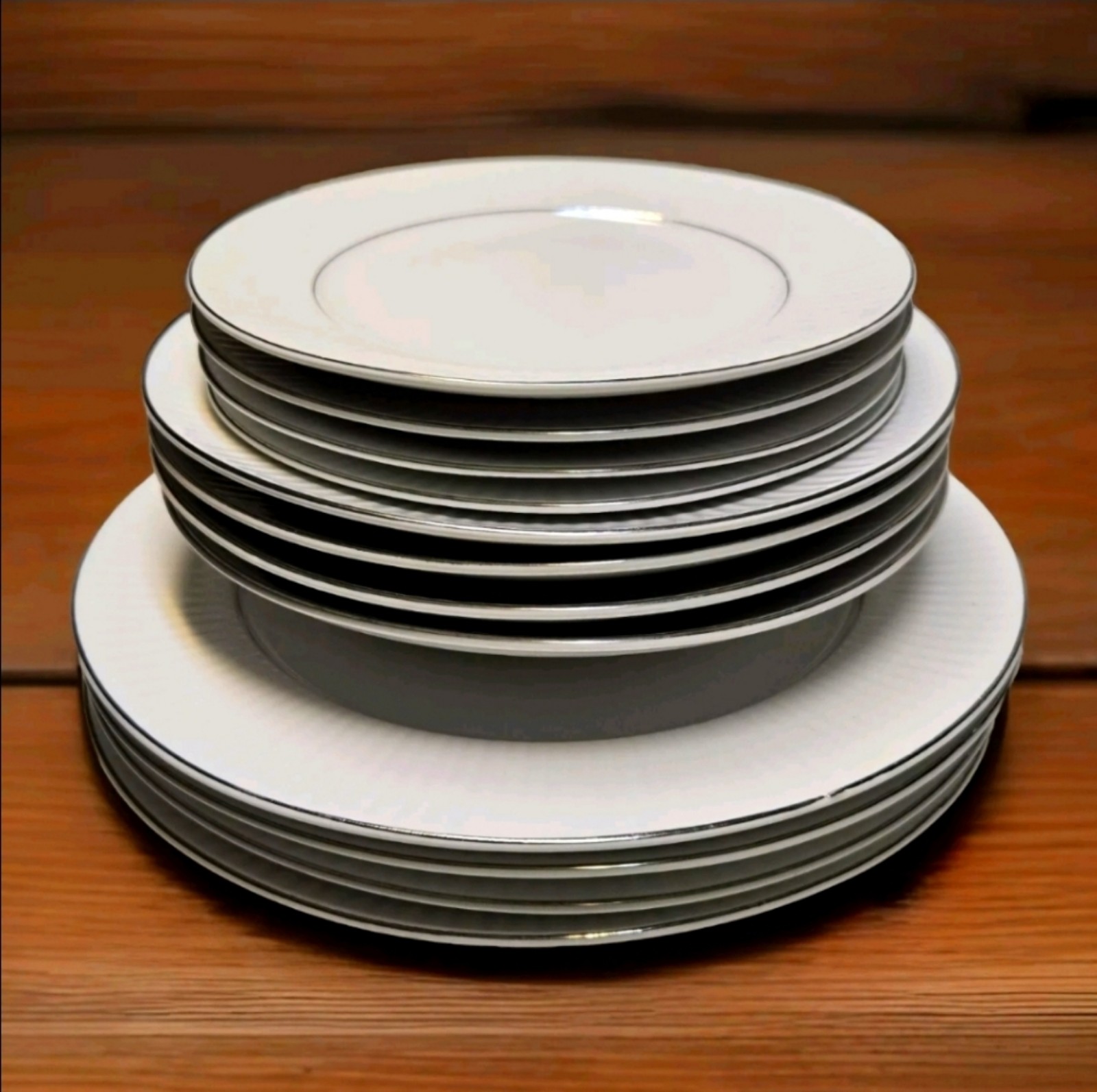 Set of (4) Gibson China Dinnerware Saucer,Soup Bowl Dinner Plate White Gold Trim