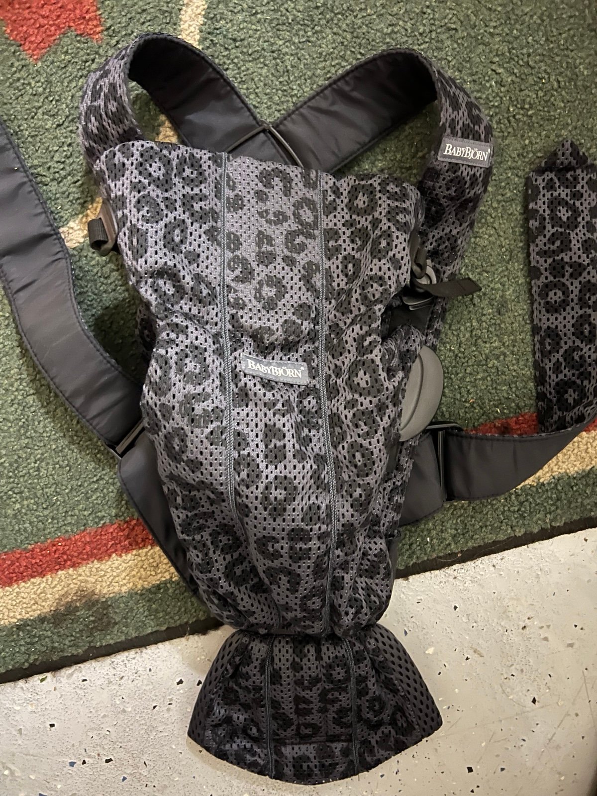 baby bjorn carrier